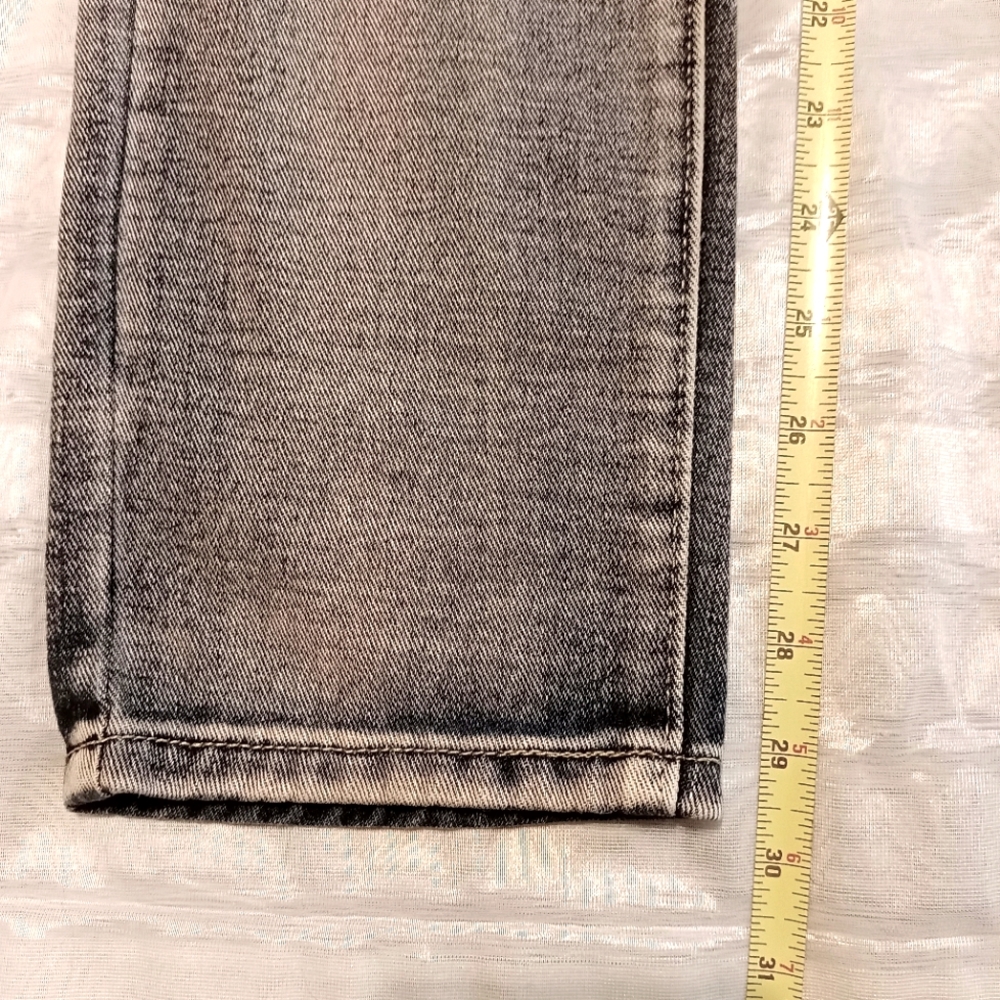 Jeans - Picture 6 of 6